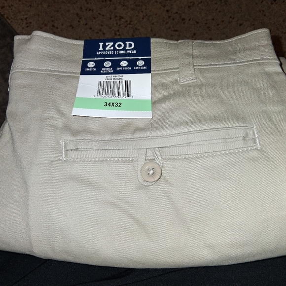 IZOD Men's Khaki Pants Size 34/32 Long - Picture 2 of 4